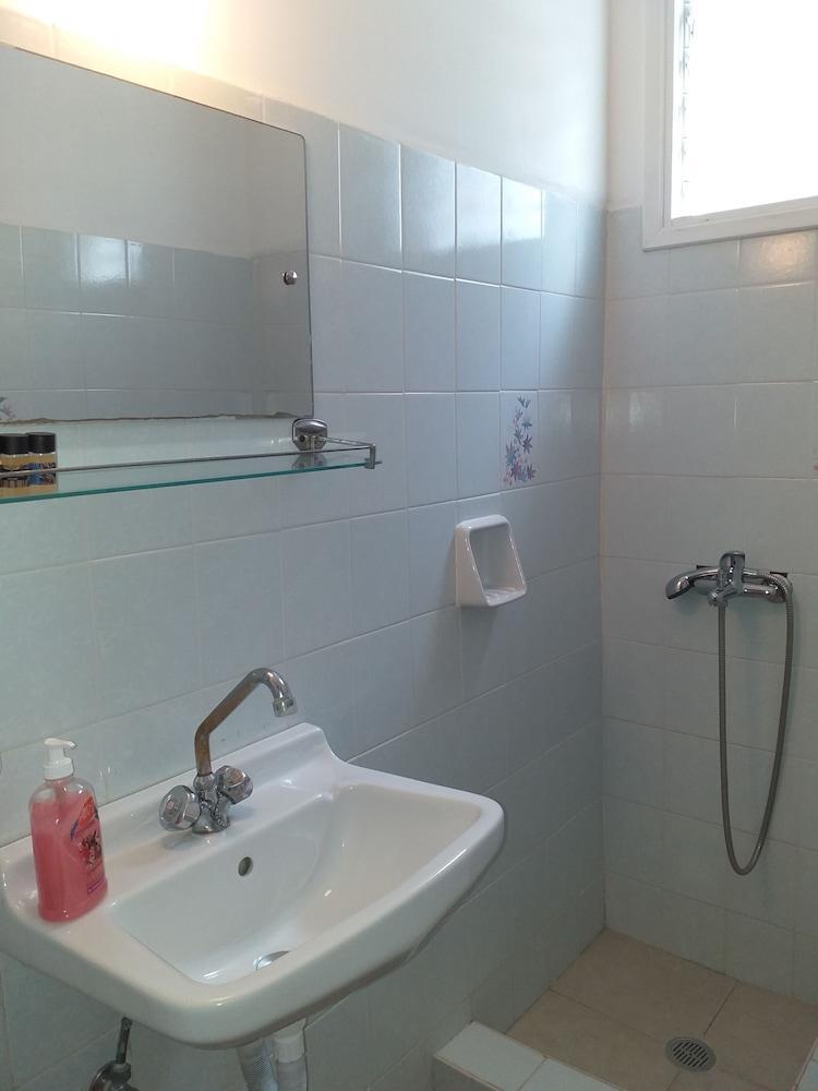 Ψιλή Άμμος Otel Tolón Dış mekan fotoğraf