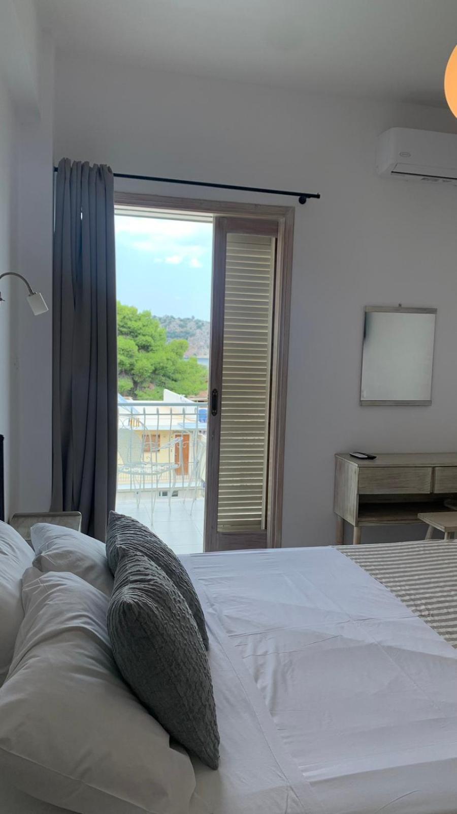 Ψιλή Άμμος Otel Tolón Dış mekan fotoğraf