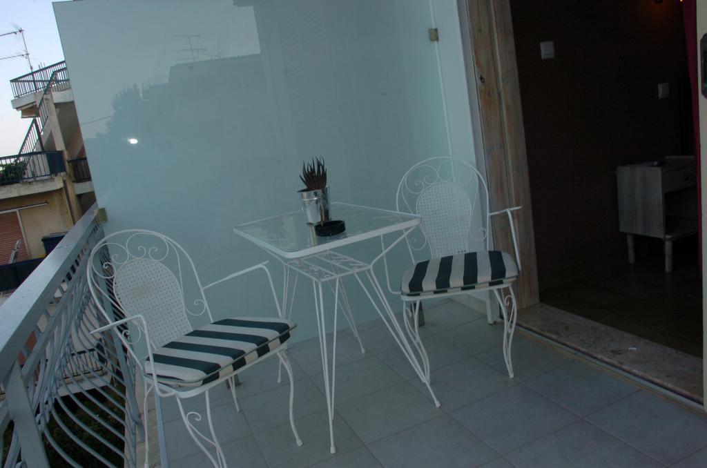 Ψιλή Άμμος Otel Tolón Dış mekan fotoğraf