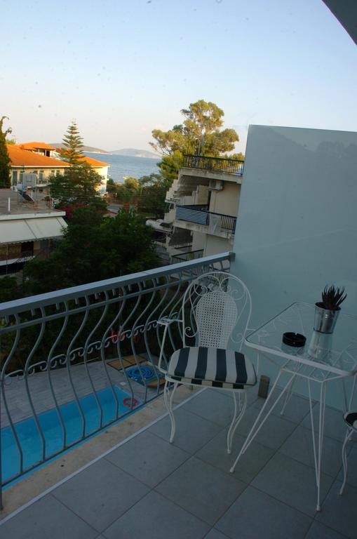 Ψιλή Άμμος Otel Tolón Dış mekan fotoğraf